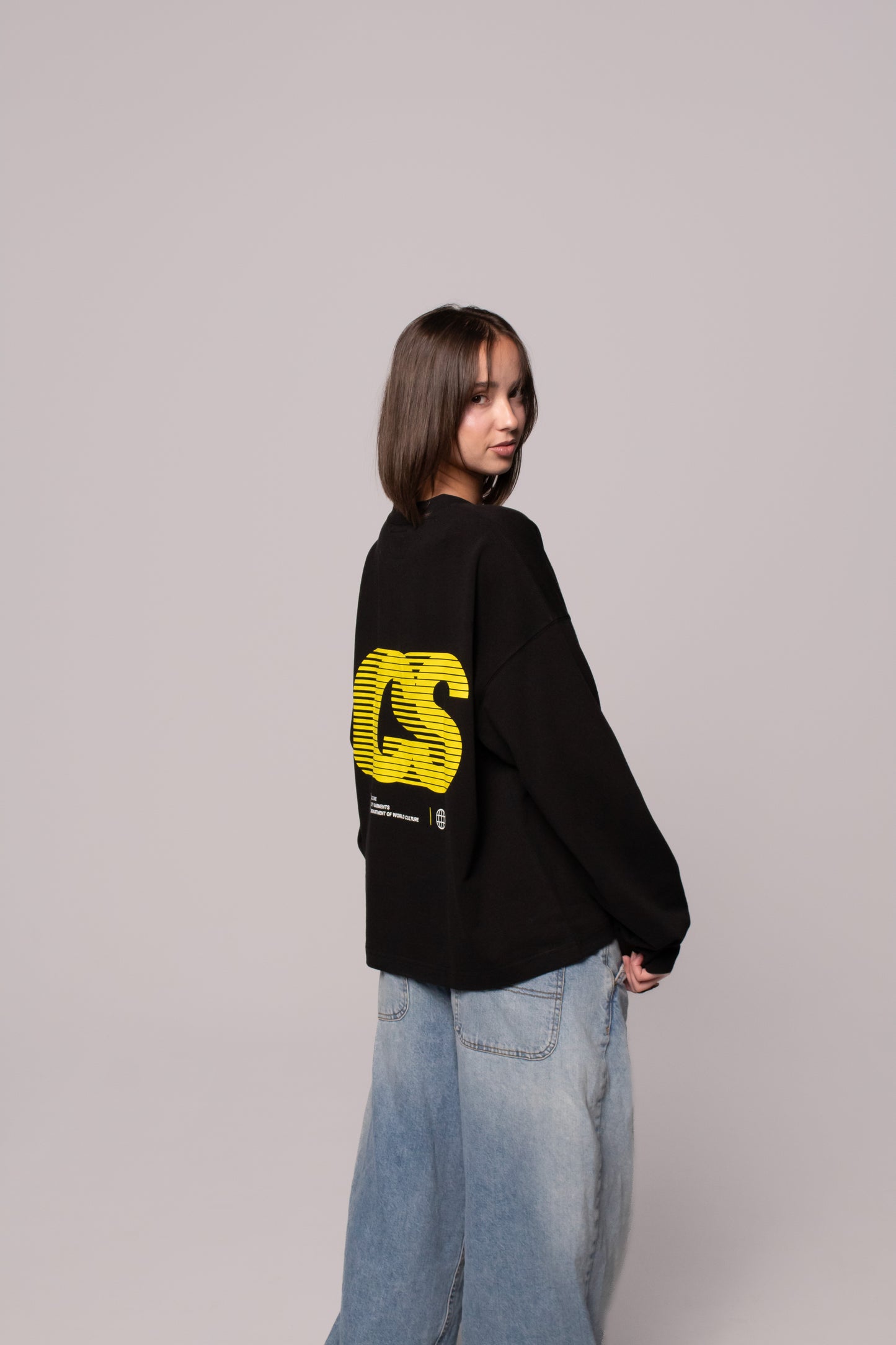 CS CREWNECK BLACK