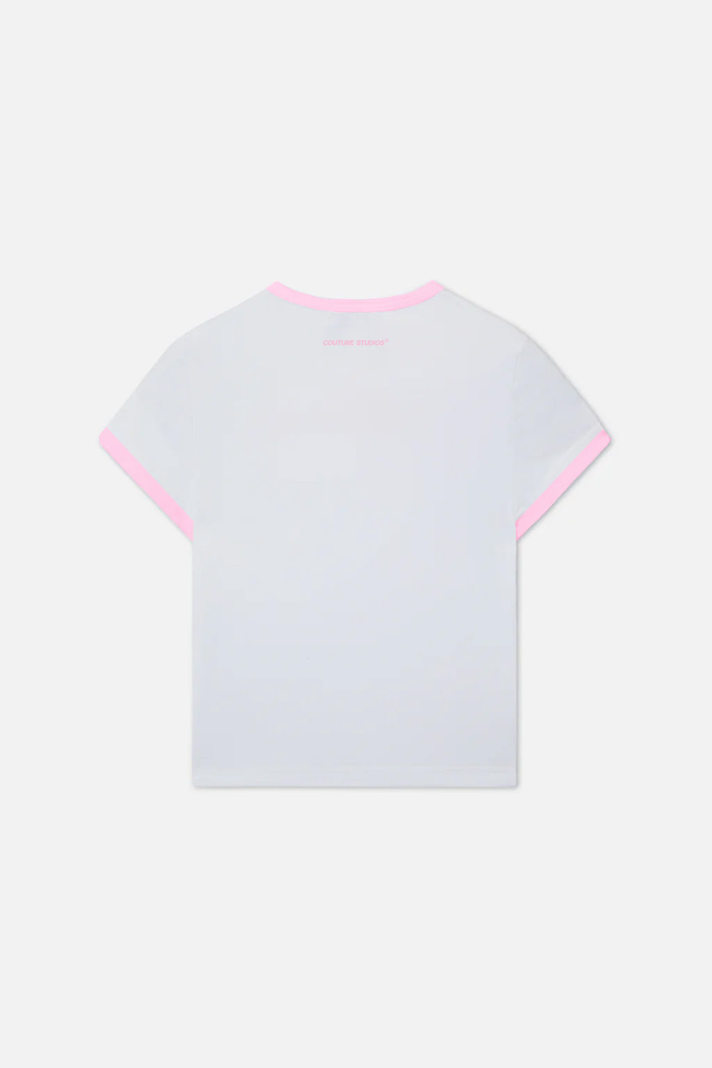 streetwear crop top outfit Spain urban fashion